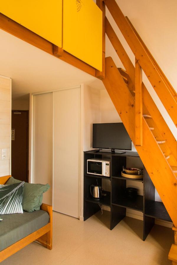 Auberge De Motz Exteriör bild